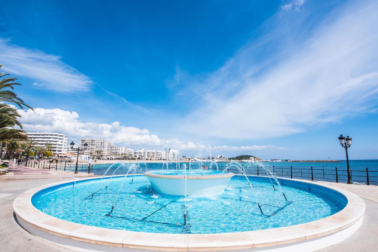 Sal Mar Suites Santa Eularia des Riu Exterior photo