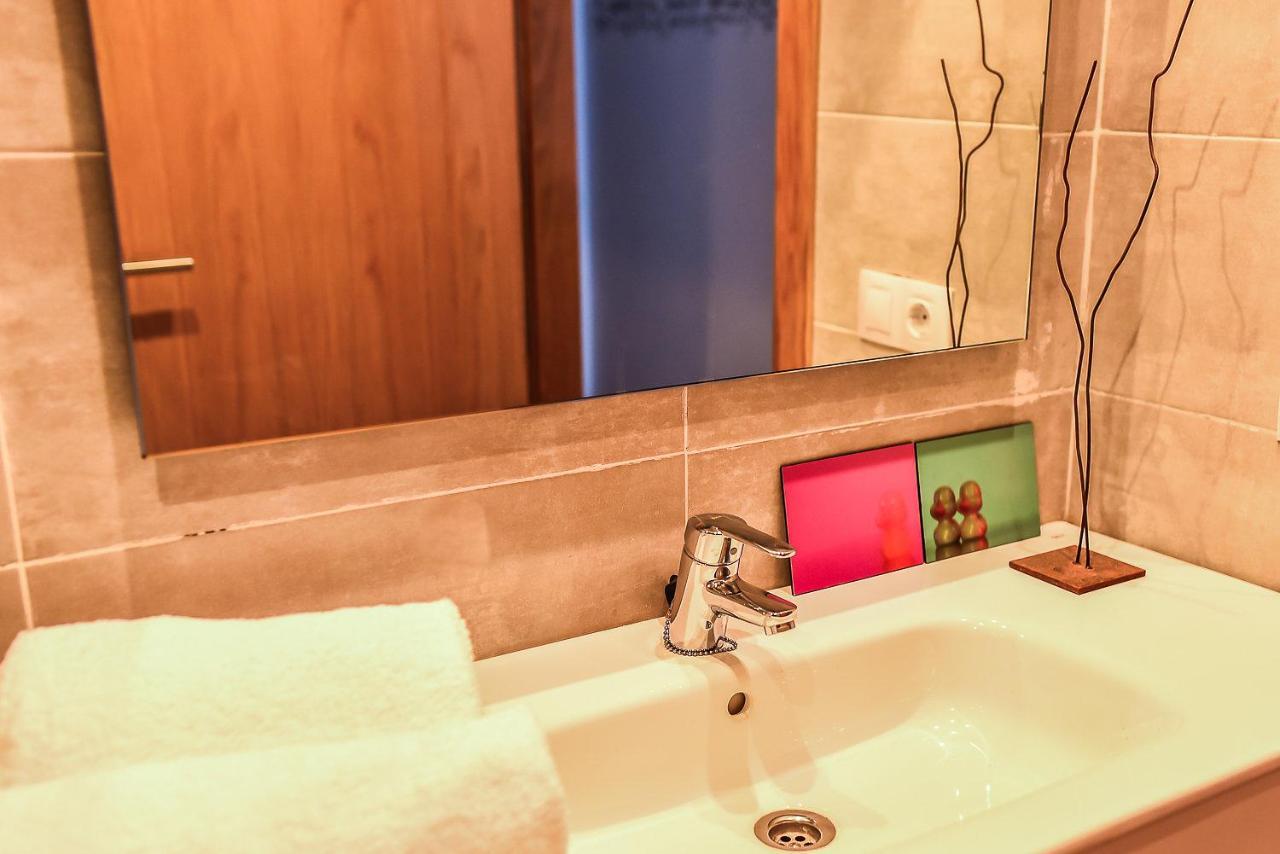 Sal Mar Suites Santa Eularia des Riu Exterior photo