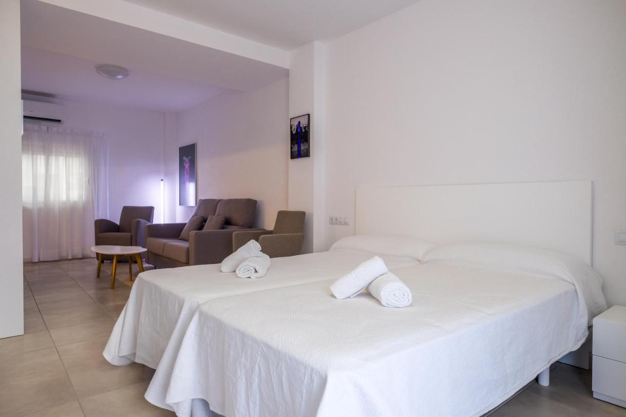 Sal Mar Suites Santa Eularia des Riu Exterior photo