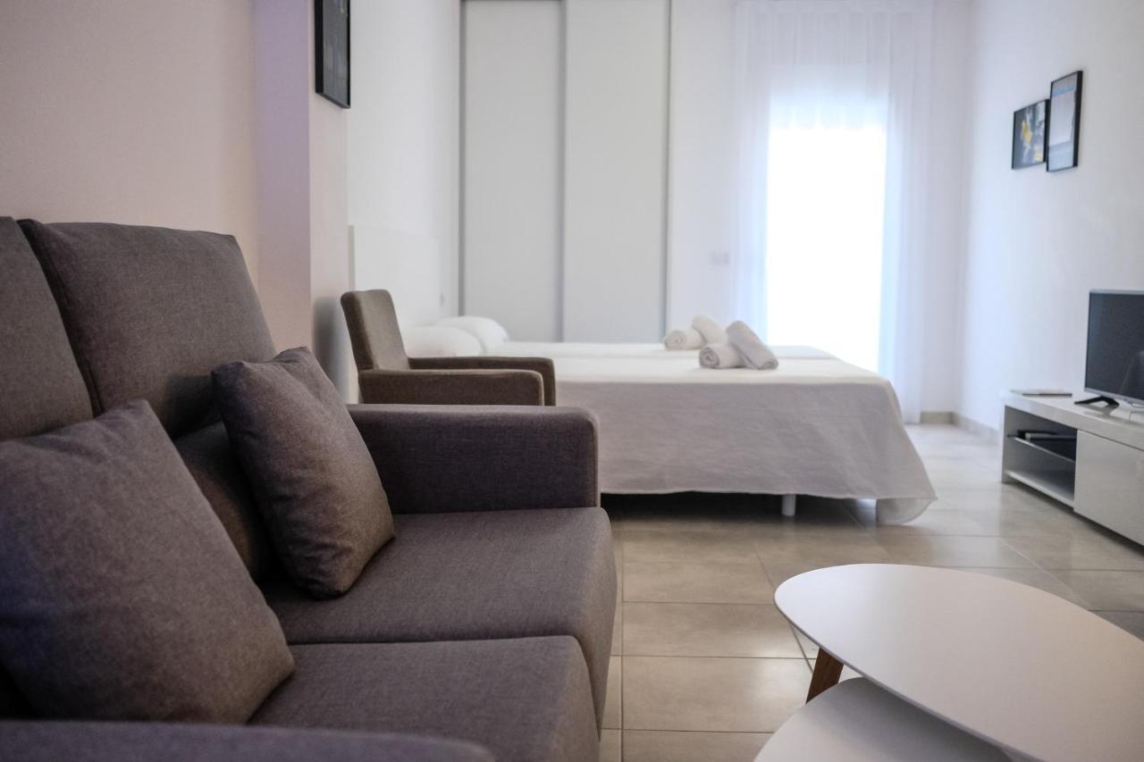 Sal Mar Suites Santa Eularia des Riu Exterior photo