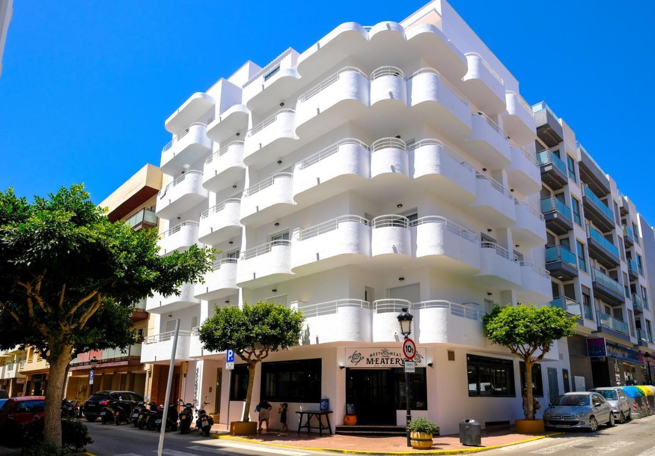 Sal Mar Suites Santa Eularia des Riu Exterior photo
