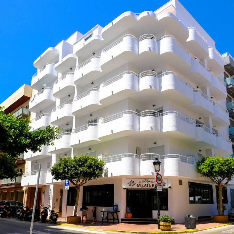 Sal Mar Suites Santa Eularia des Riu Exterior photo
